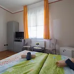 Balaton Panzió 3*