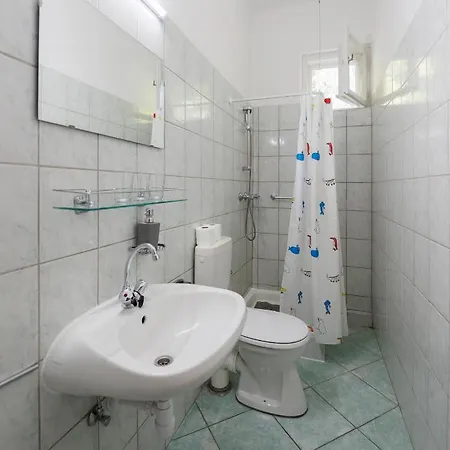 Balaton Panzio 3*
