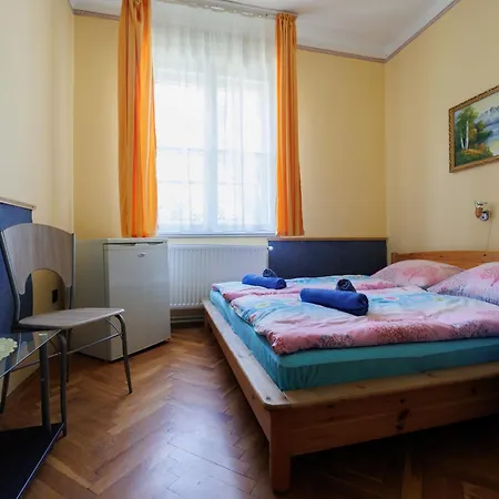 Balaton Panzio 3*